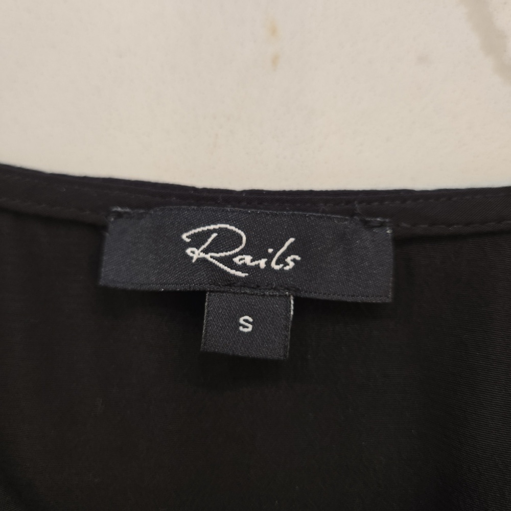 Rails Sierra Black Mini Dress Smocked Womens Size Small - Picture 7 of 9
